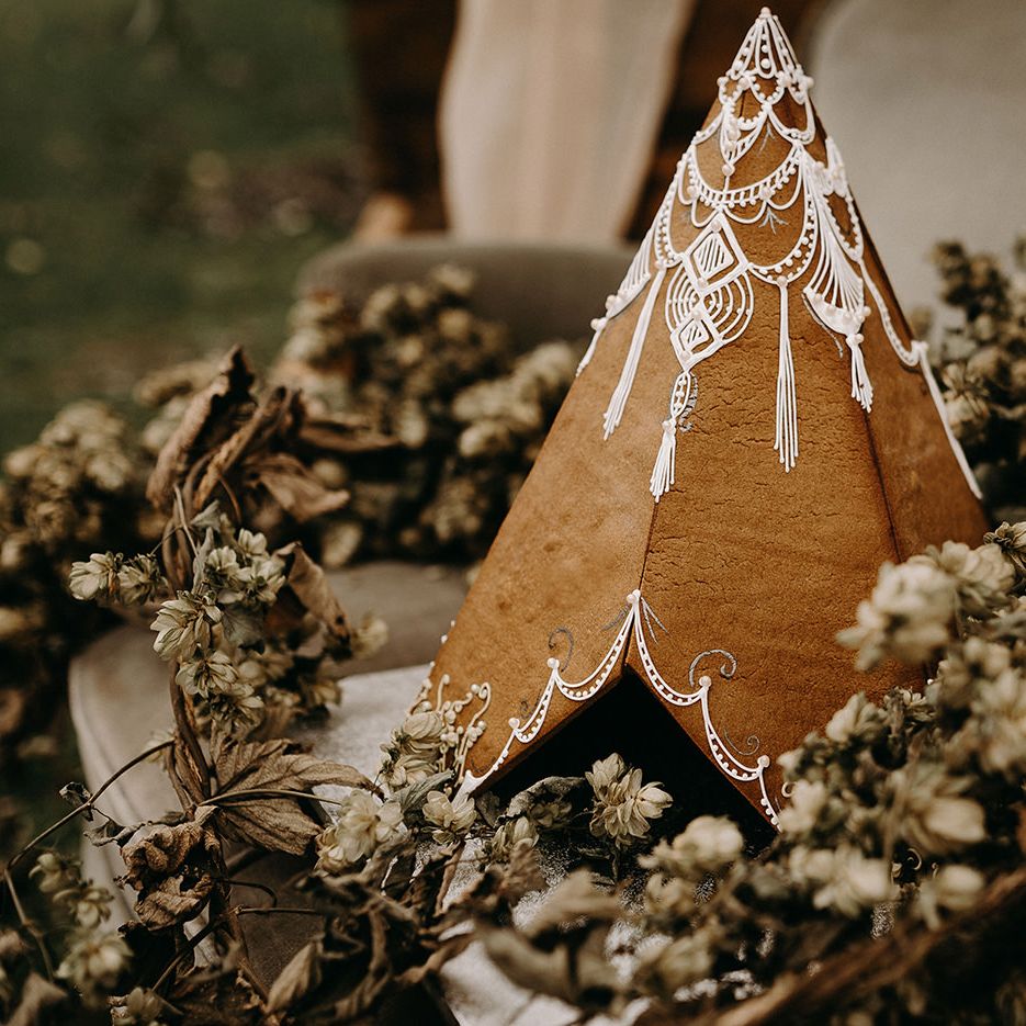Gingerbread Tipi Wedding Cake with White Icing | Nude Bohemian Wedding Inspiration by Wonderland Invites &amp; Rock The Day Styling | Kelsie Low Photography