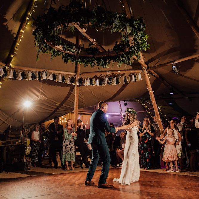 First Dance | Bride in La Sposa Gown from Mirror Mirror Bridal | Groom in Paul Smith Suit | Outdoor Wedding Ceremony &amp; Tipi Reception Planned by Benessamy Events | Red on Blonde Photography