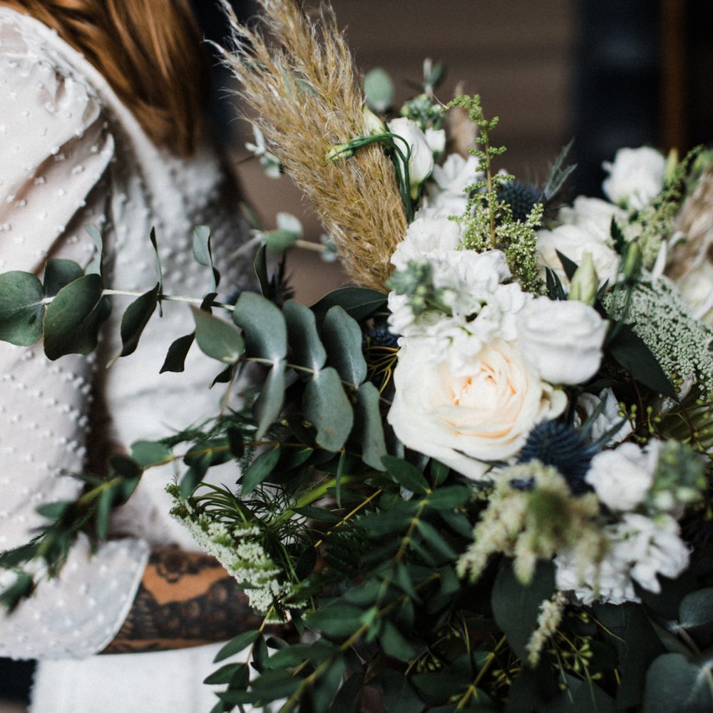 White wedding flowers