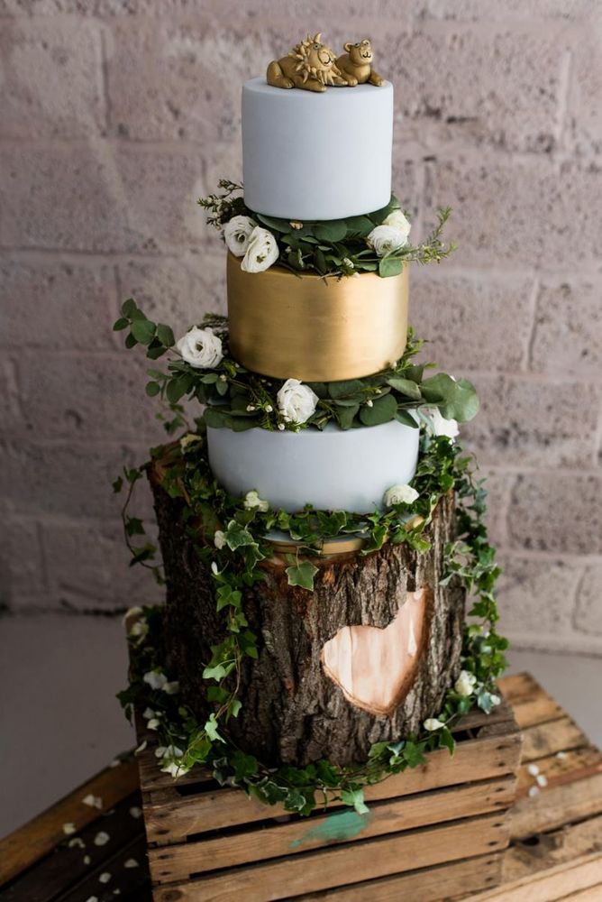 Rustic Cake With Gold Rustic Wedding Cakes - 40 Different Designs to Fit in With Your Theme