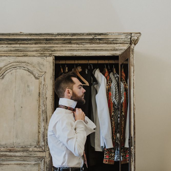 Groom getting ready for Sicily wedding