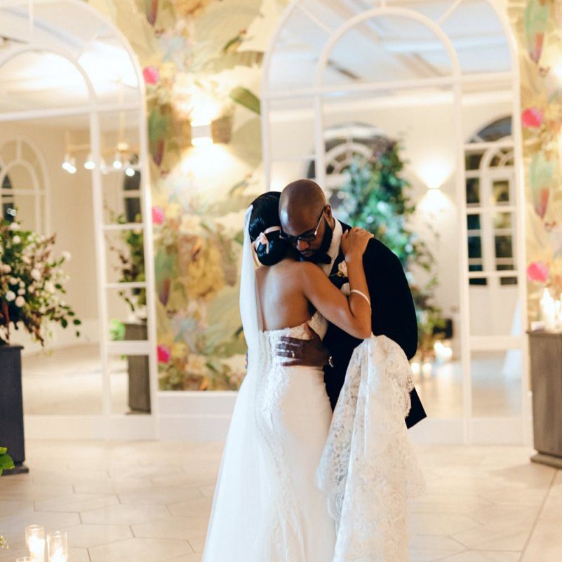 Bride and groom first dance at socially distanced wedding