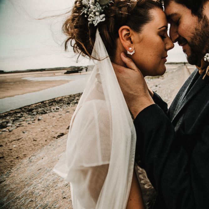Veil – Noon on the Moon | Welsh Boho Wedding | Carla Blain Photography | Exclusive Hire of Plas Gwynfryn