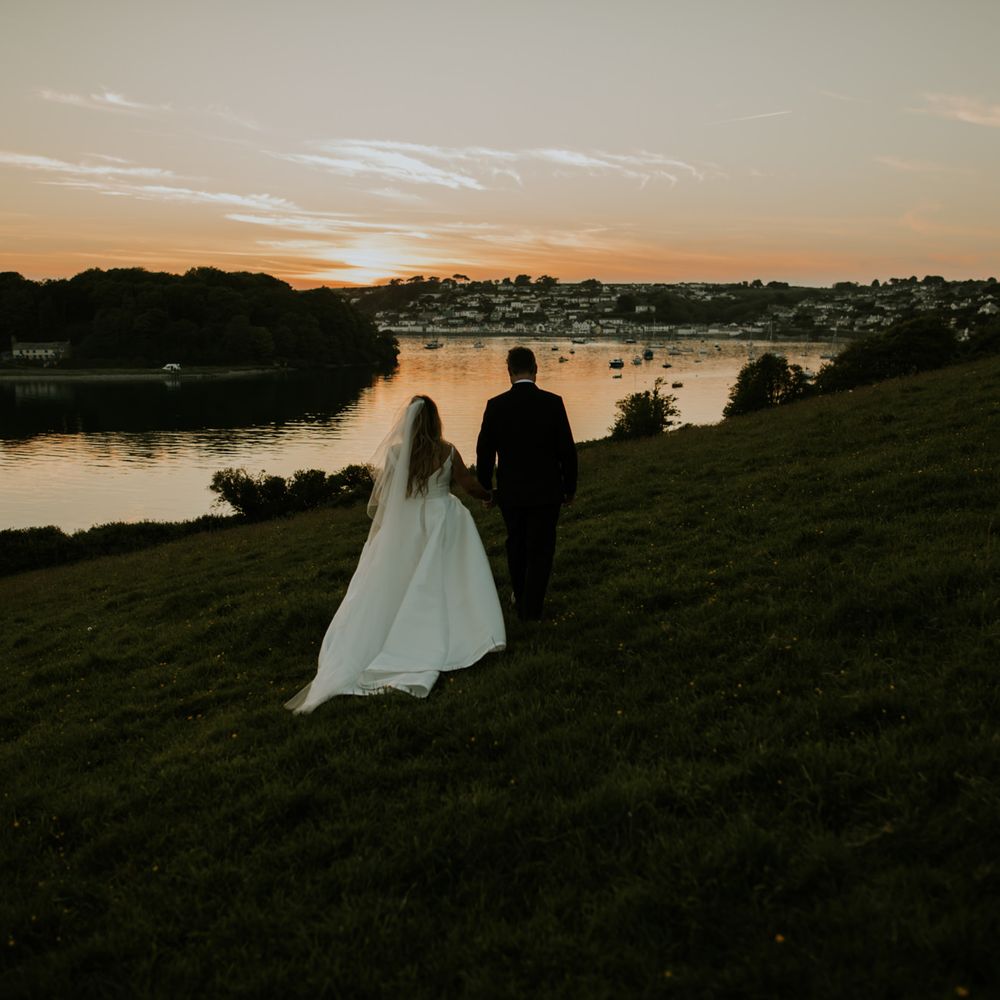 Coastal Wedding In St Mawes Cornwall With Food By The Hidden Hut And Planning By Isla And Smith With Images From Enchanted Brides Photography