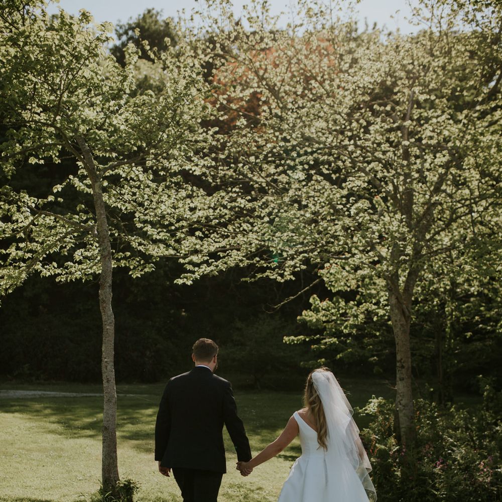 Coastal Wedding In St Mawes Cornwall With Food By The Hidden Hut And Planning By Isla And Smith With Images From Enchanted Brides Photography