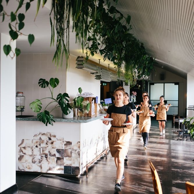Stylish Rooftop Wedding At Ace Hotel Shoreditch // Image By Story Wedding Photography // Bride In Catherine Deane // Bobbi Brown Bridal