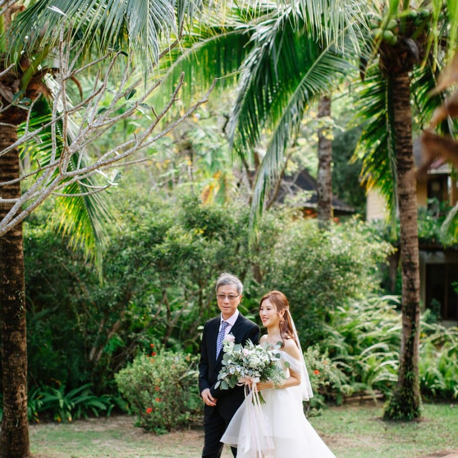 Wedding ceremony bridal entrance in organza wedding dress