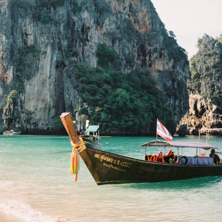 Thailand boat for tropical wedding