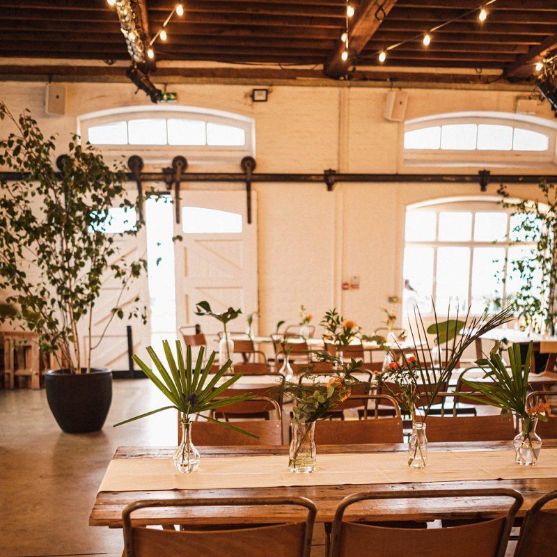 Palm leaf wedding decor for city wedding