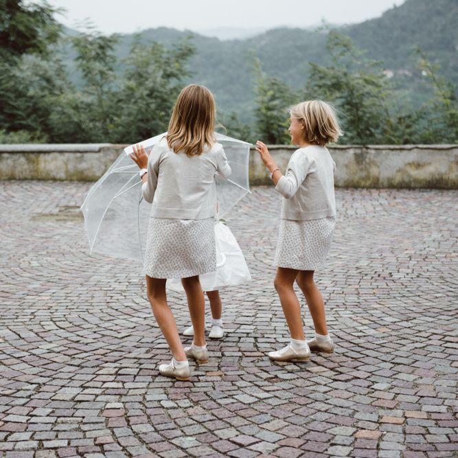Children at Wedding | Green &amp; White Bohemian Wedding in the Rain at Castello di San Sebastiano da Po, Italy | Margherita Calati Photography | Second Shooter Carlo Vittorio