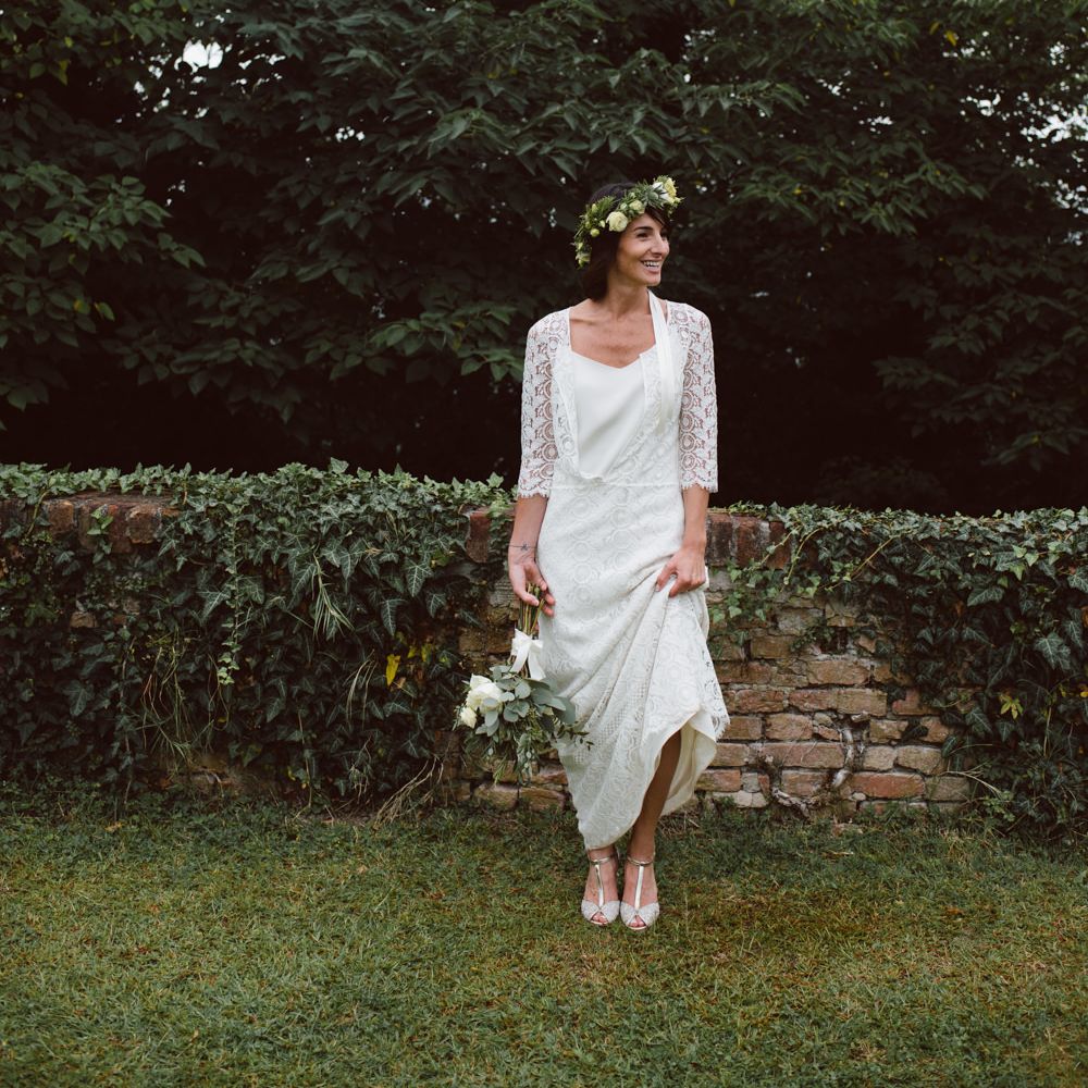 Bride in Laure De Sagazan Gown | Green &amp; White Bohemian Wedding in the Rain at Castello di San Sebastiano da Po, Italy | Margherita Calati Photography | Second Shooter Carlo Vittorio