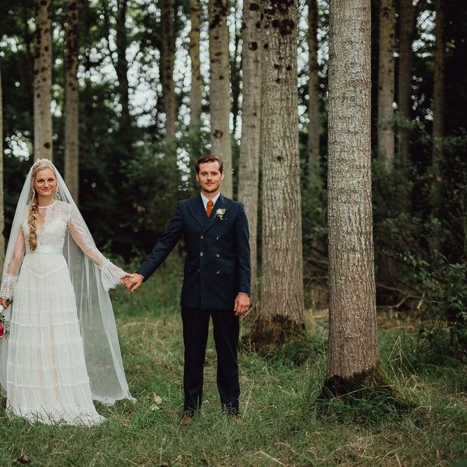 Flute sleeve wedding dress