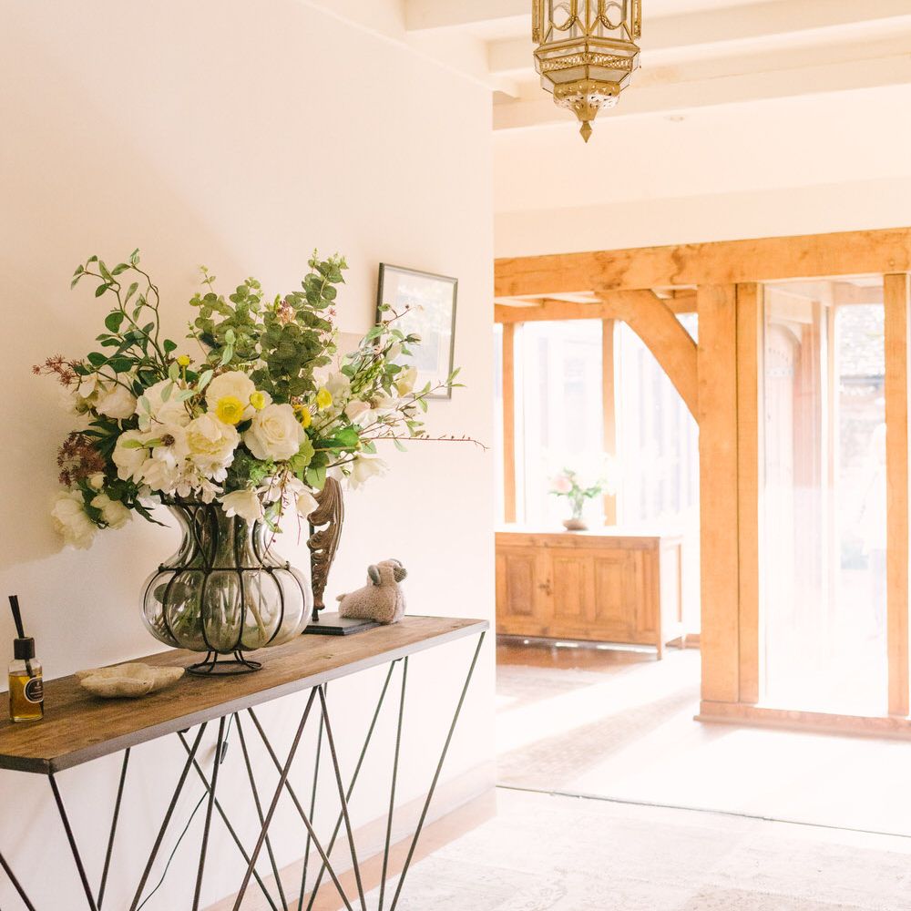 Luxe Wedding Weekends with The List | Image by Hannah Duffy