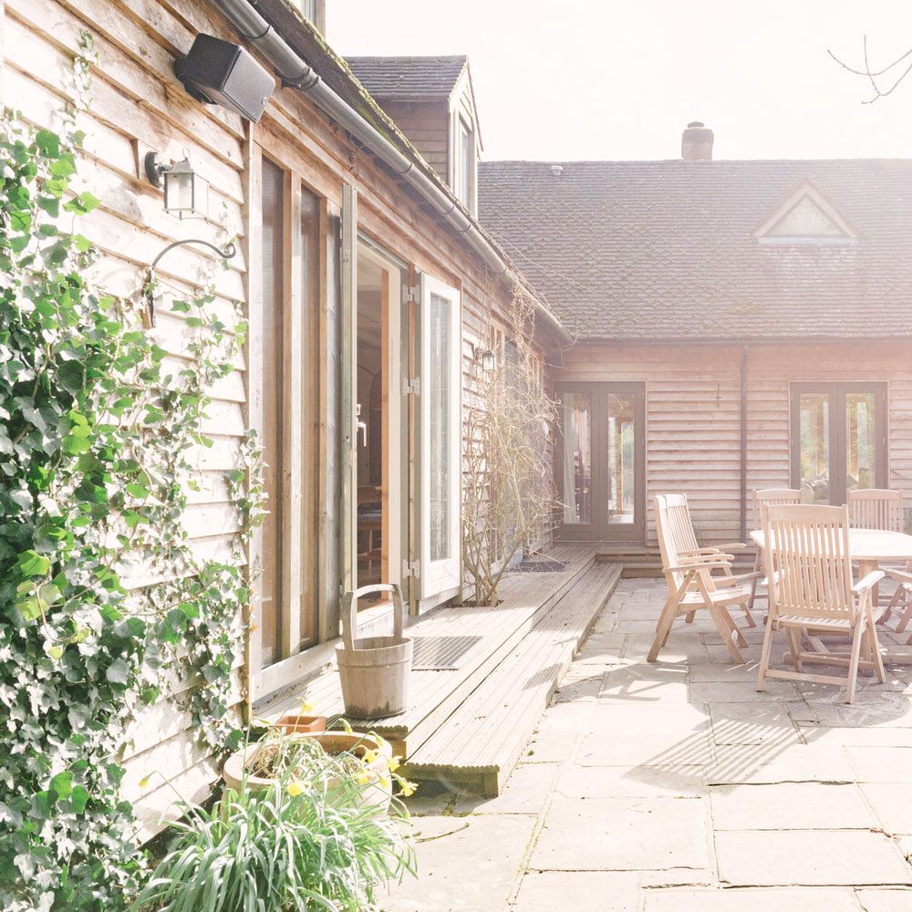 Luxe Wedding Weekends with The List | Image by Hannah Duffy