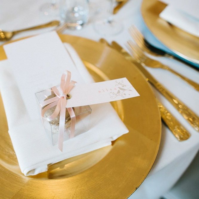 Winter wedding favours