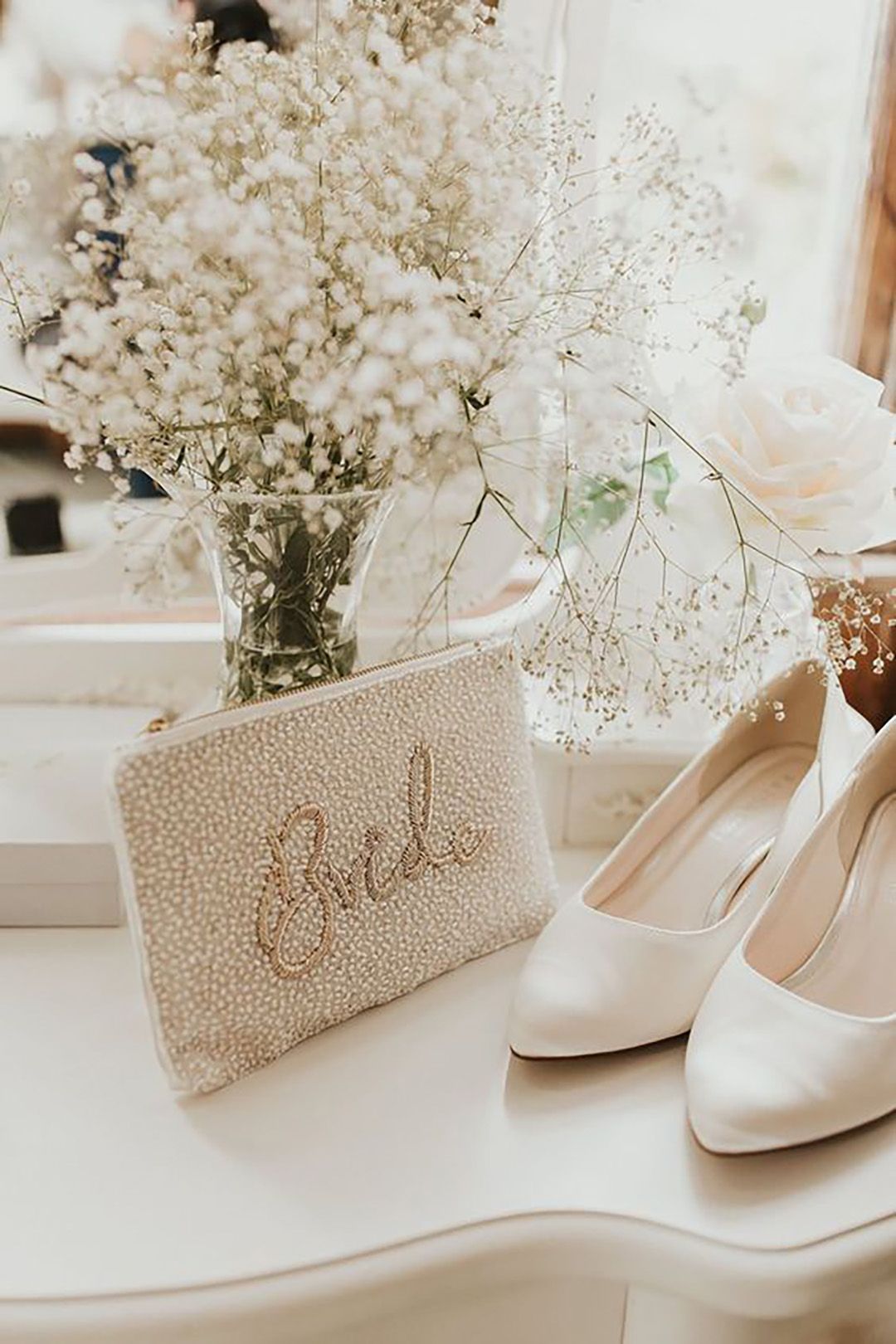 Bridal bag wedding day 60 photos Vianawedding com