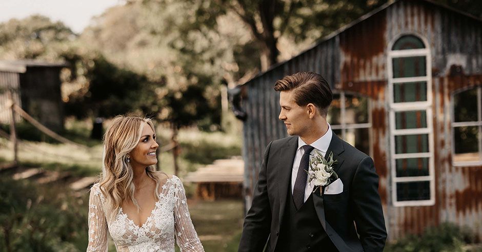Rustic Lace Wedding Dresses: 18 Styles For Brides