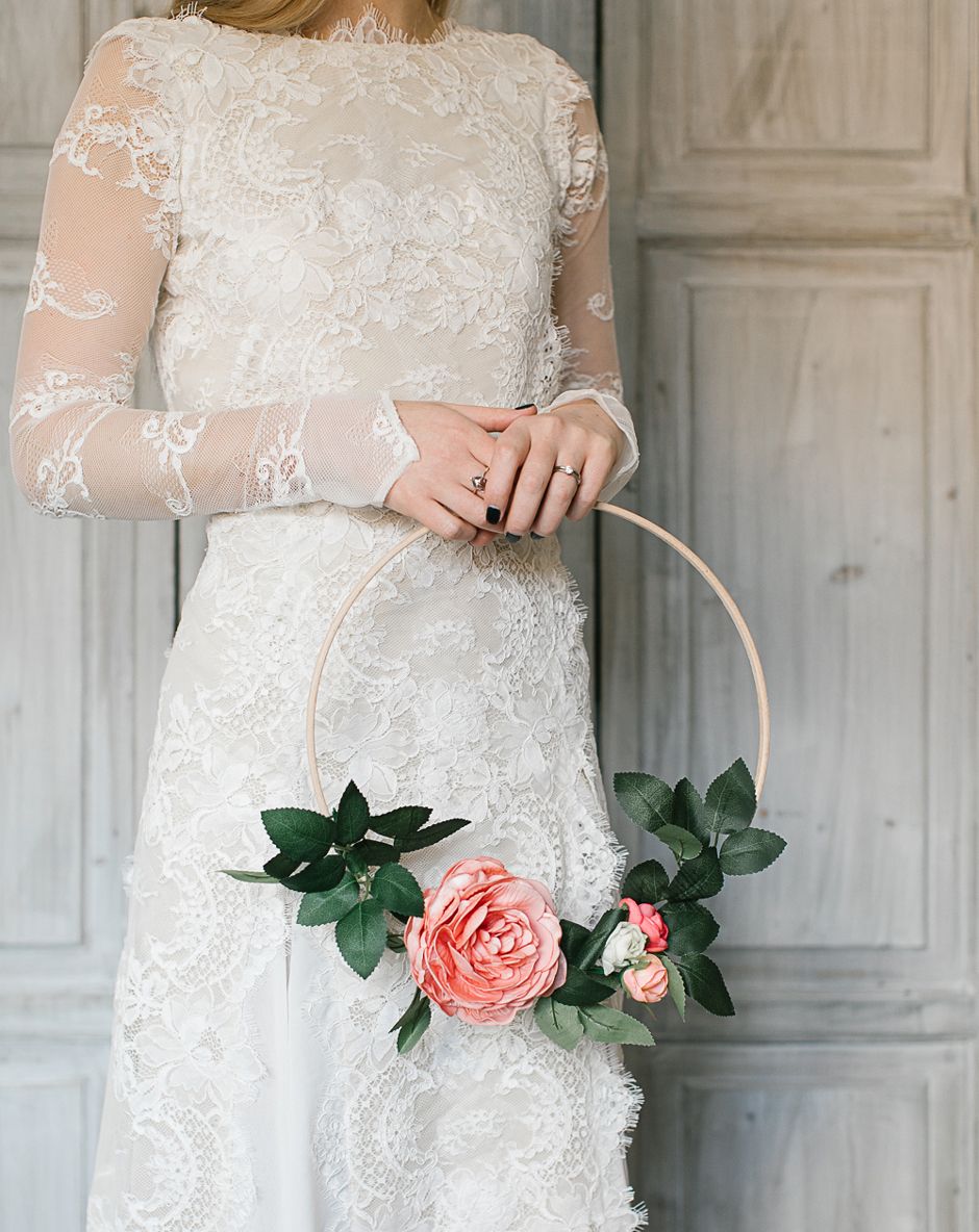 Hoop Bouquet {Make Your Own in 30 Minutes and for Under £15}