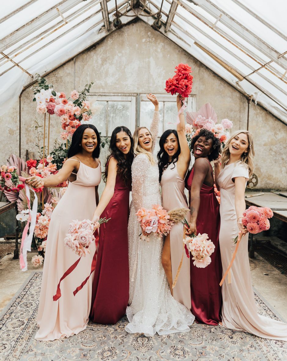 Wedding podcast How to organise a hen do