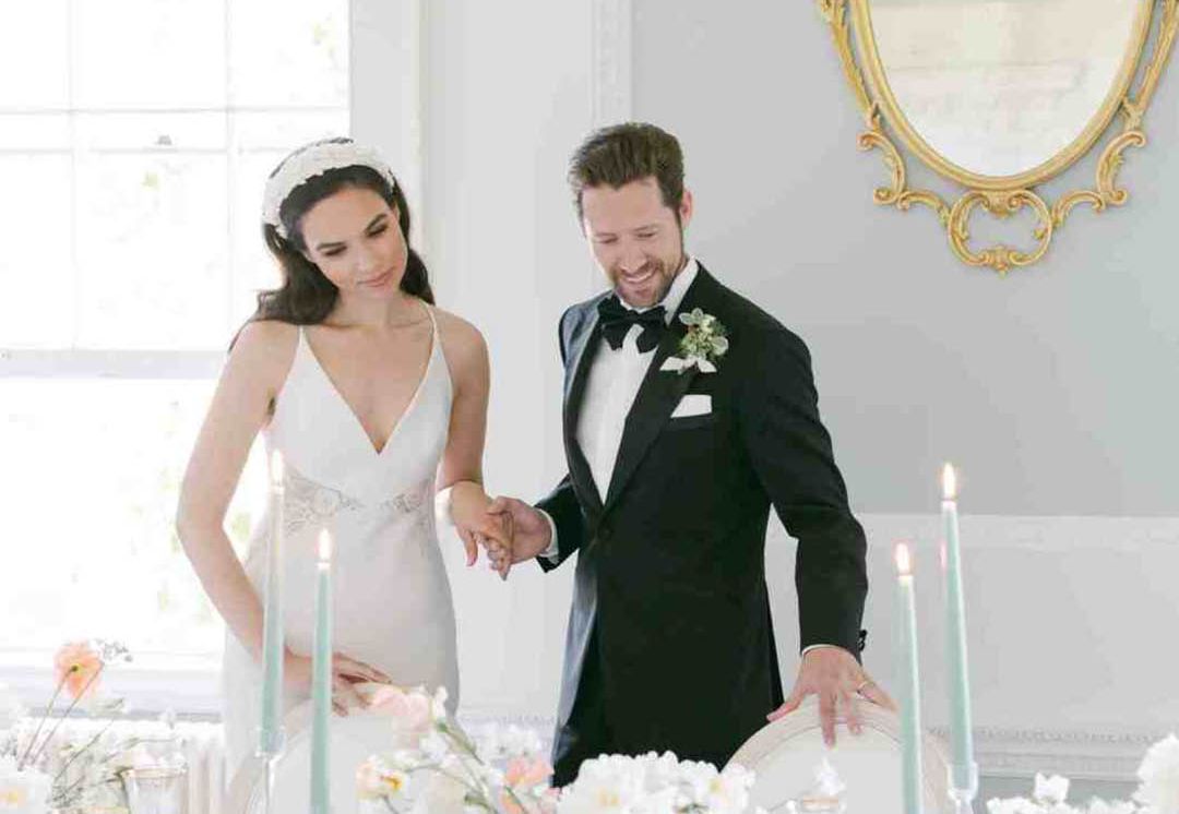 Pastel Green Wedding Inspiration in Country Mansion