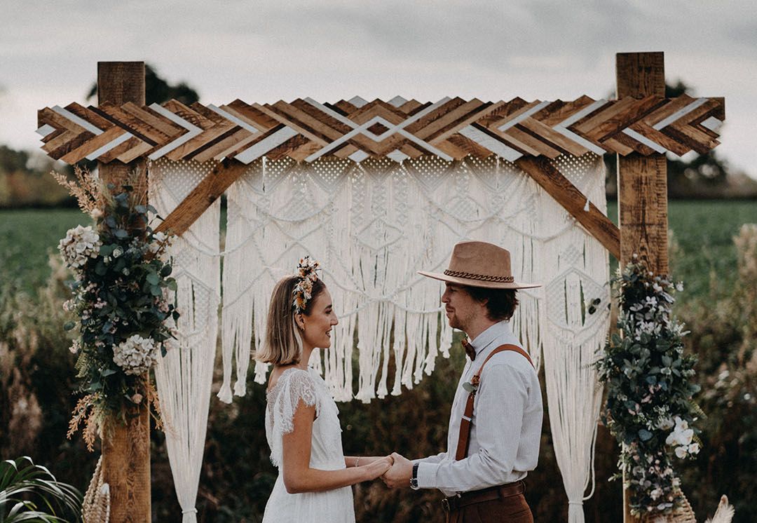Dried Flower Headband And Macrame Decor at Boho Style Shoot