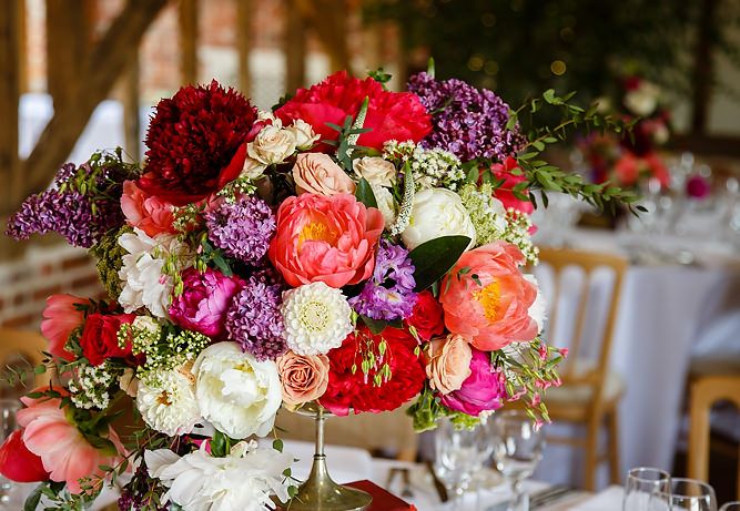 Wedding Table Decorations And Centrepiece Ideas - Rock My Wedding