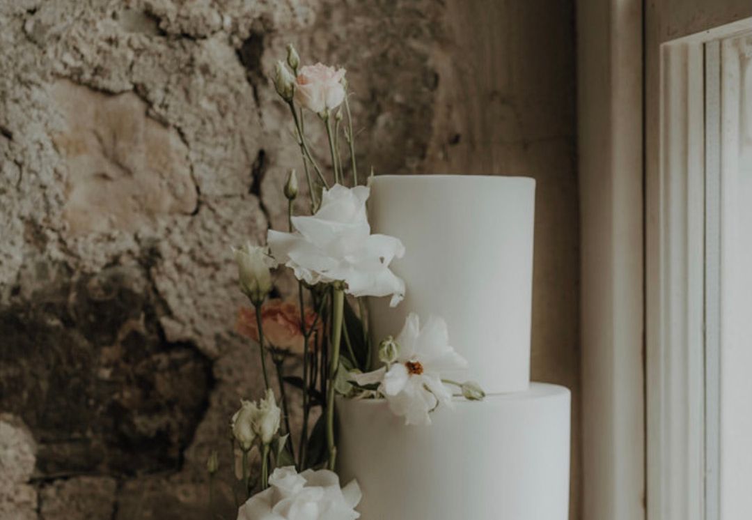 Wedding Cakes Near Me Find The Perfect Cake Maker Rock My Wedding