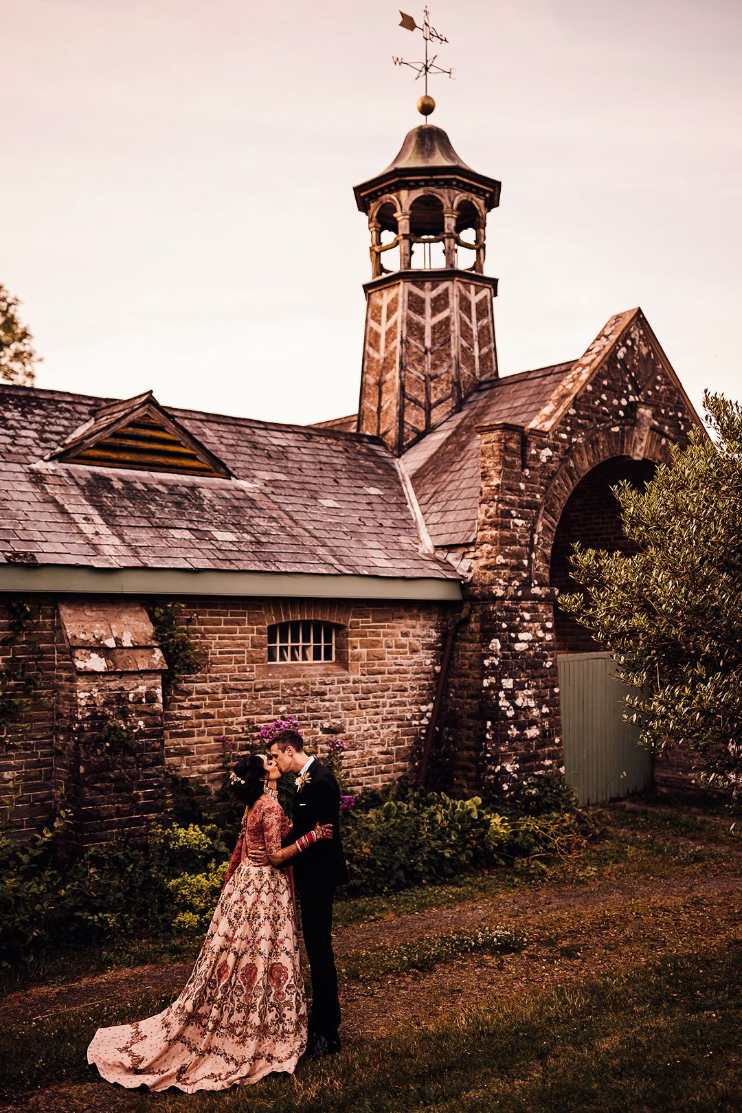 Bredenbury Court Barns Wedding With Bridgerton Bollywood Theme Bredenbury Court Barns Wedding With Bridgerton Bollywood Theme