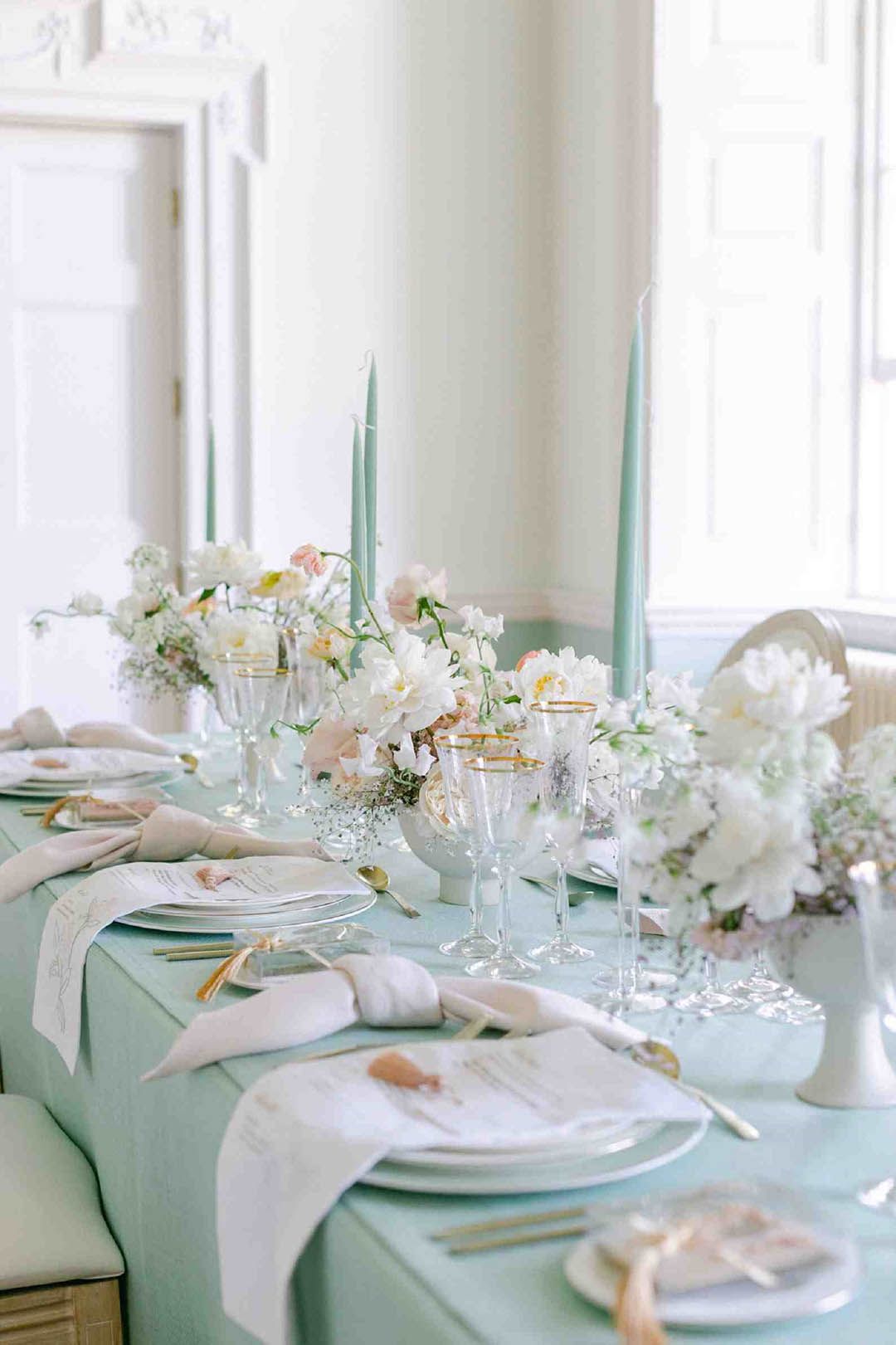 Pastel Green Wedding Inspiration in Country Mansion