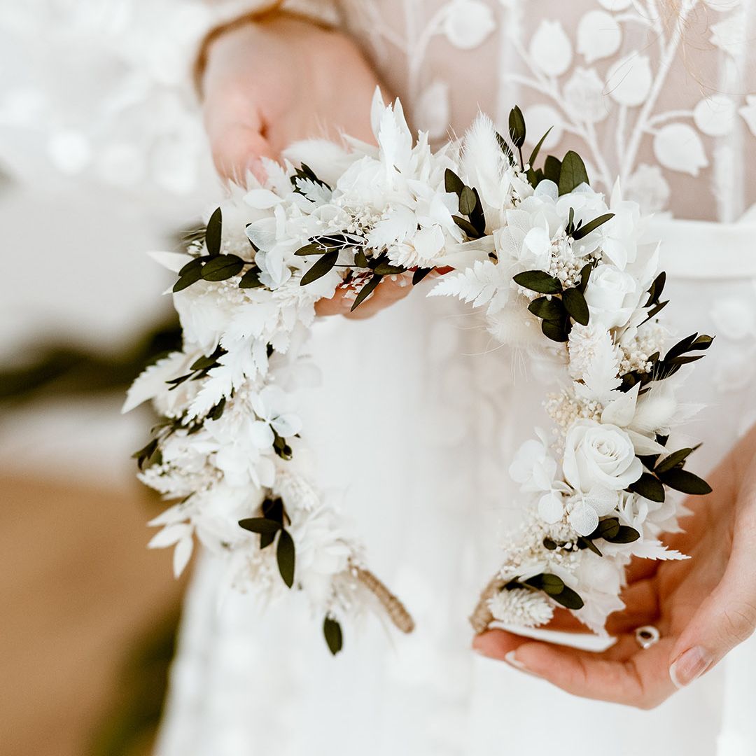 Preserved Flower Hair Accessories by Luna & Wild
