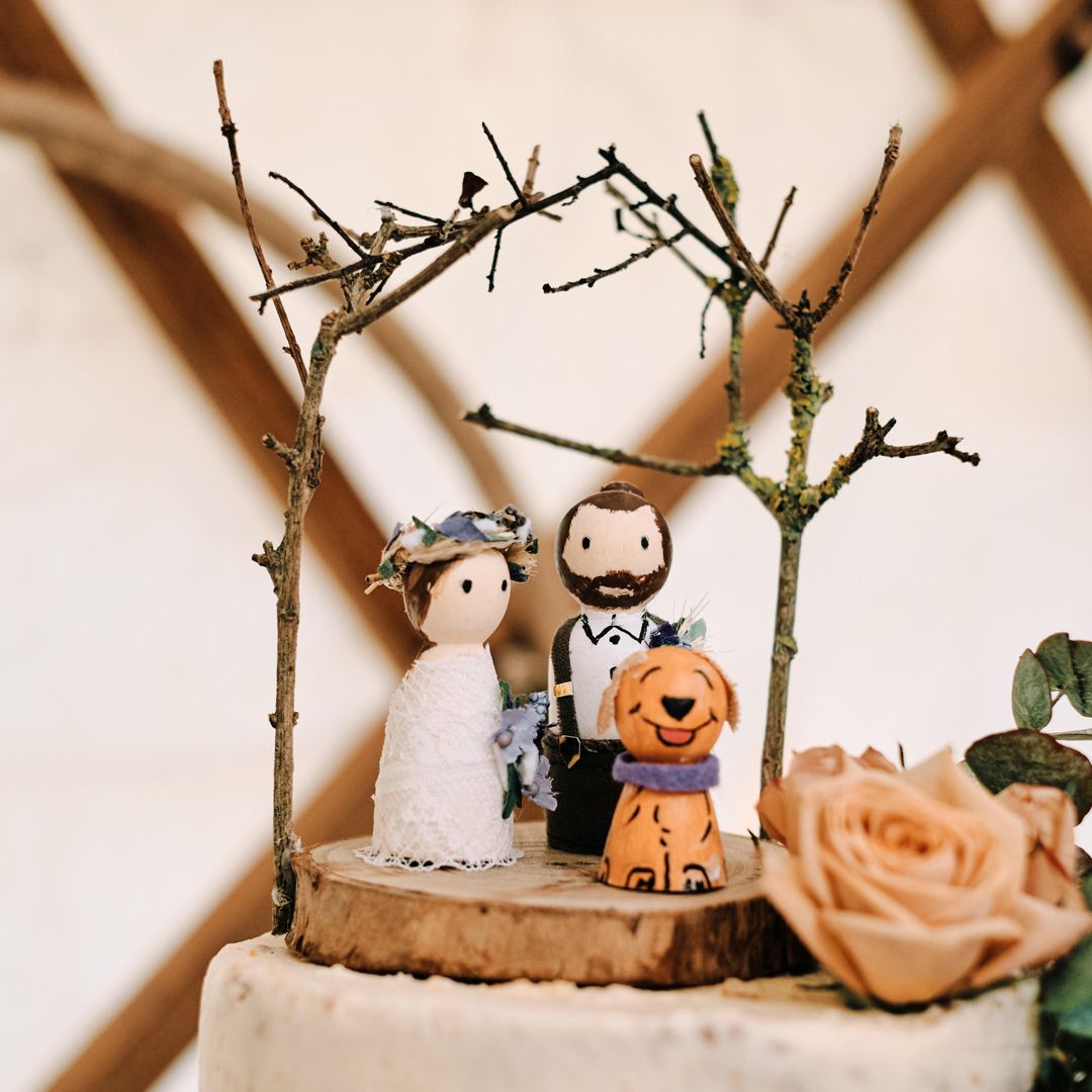 The 15 Best Wedding Cake Toppers for Every Style