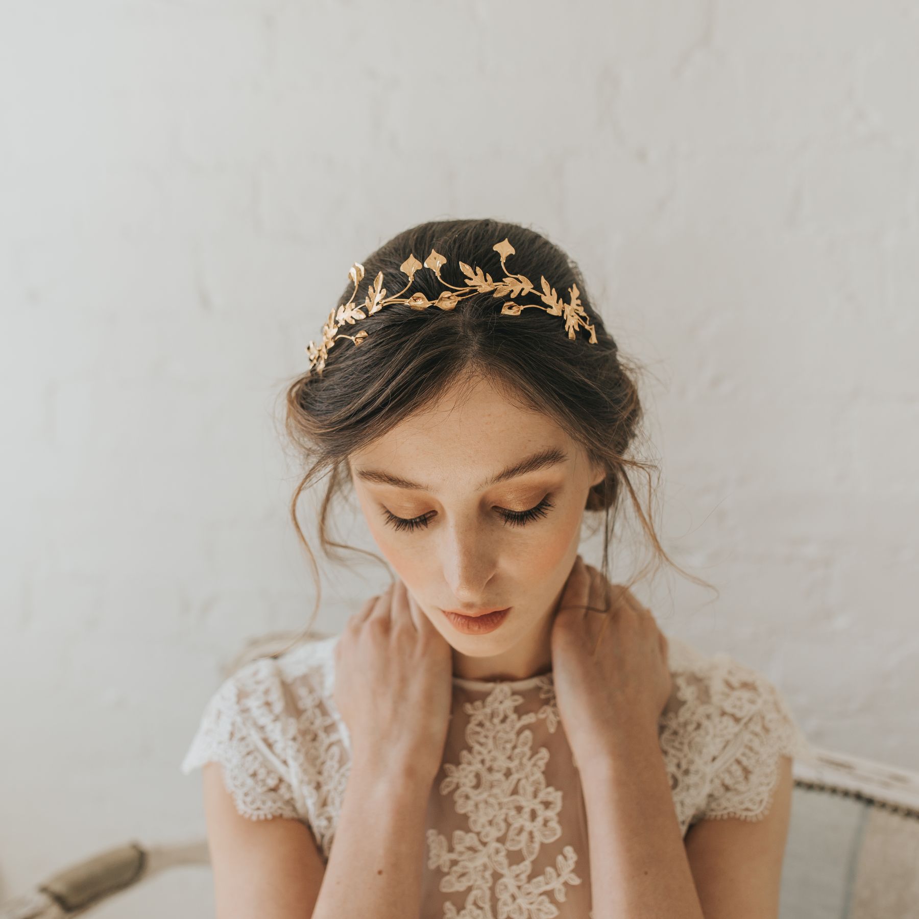 https://www.rockmywedding.co.uk/1800x1800/wp-content/gallery/liberty-in-love-1/Vega-gilded-leaves-headpiece-by-Halo-and-Co-at-Liberty-in-Love-%C2%A3205____.JPG?fit=1