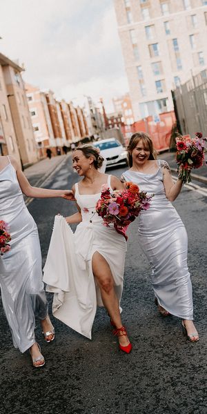 Bridesmaids in Silver dresses