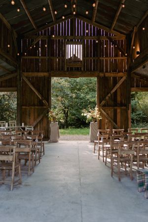 The Rusty Barn - Pink Wave Photography