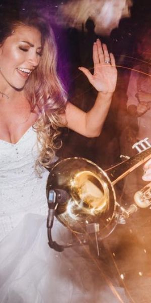 Wedding Entertainment & Bands How Much Do They Cost