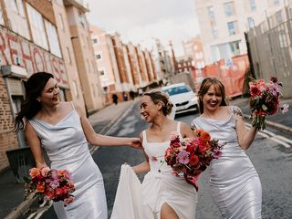 Bridesmaids in Silver dresses