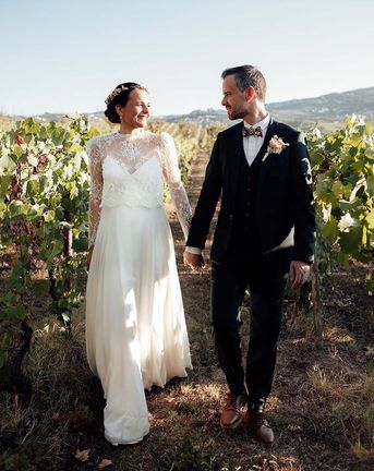porto vineyards Portugal wedding with boho wedding dress