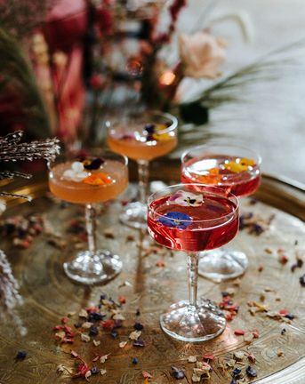 wedding day drinks - a guide to servings 