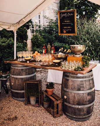 Aperol Spritz bar wedding bar design ideas for outdoor celebrations