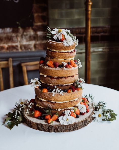 Naked Wedding Cake Ideas - Plus Simple Recipe To Make Your Own