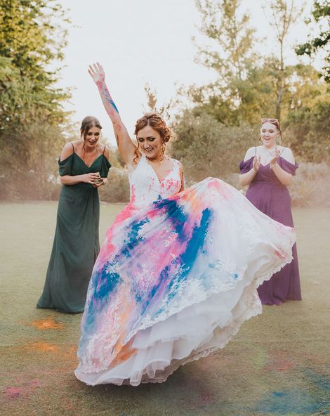 Summer wedding at Deer's Leap Retreat with colourful flowers, Alpaca's & fun trash the dress wedding tradition by Grace Elizabeth Photography