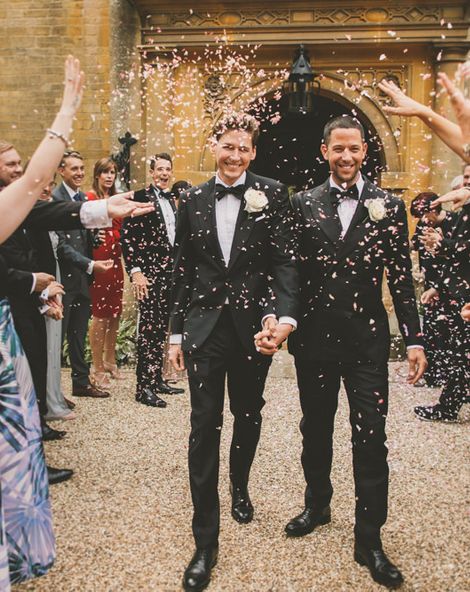 Gay Weddings Featured on RMW to Celebrate Pride Month