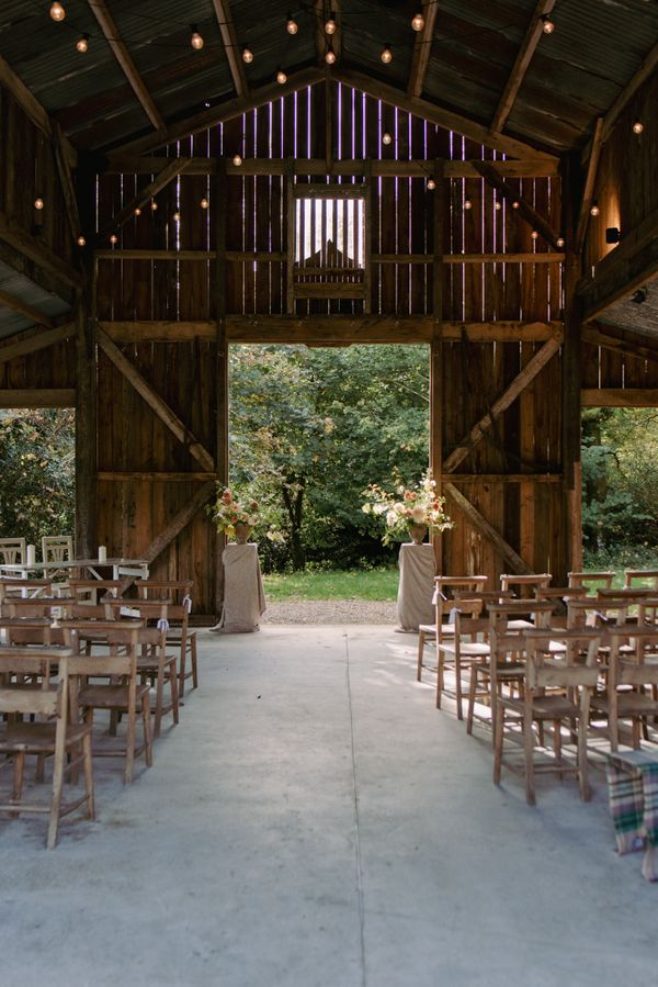 The Rusty Barn - Pink Wave Photography