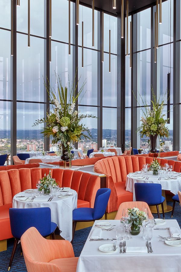 Main restaurant 24th floor