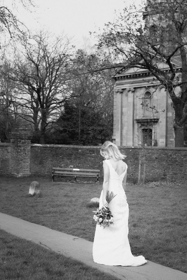 Bride walking towards the church, photo by Olly the Photographer 