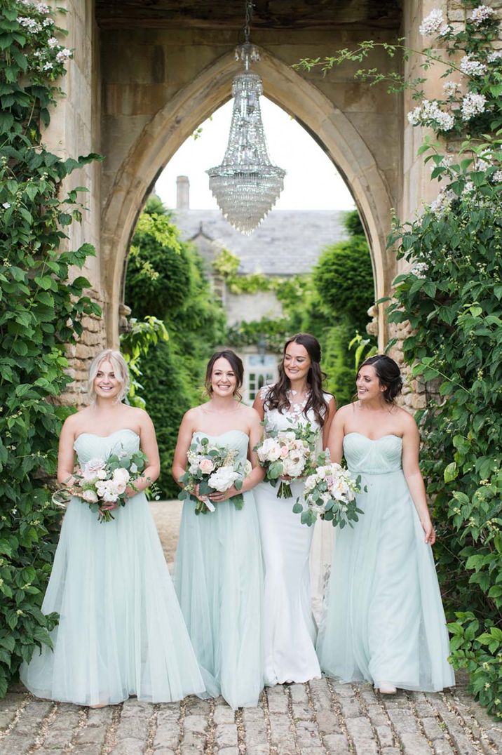 low cut wedding dress OPEN BACK GOWN Size:8x10 White Matted Print debs Inspiration-all-black-sneakers-outfit-style