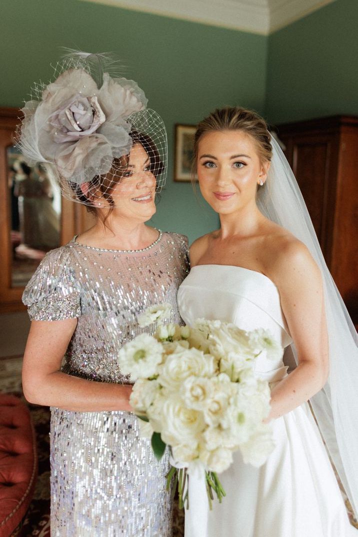 18 Best Elegant Mother Of The Bride Dresses Outfits 18-best-elegant-mother-of-the-bride-dresses-outfits