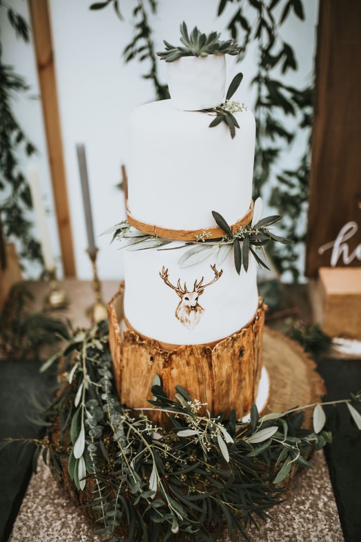 Rustic Wedding Cakes - 40 Different Designs to Fit in With Your Theme