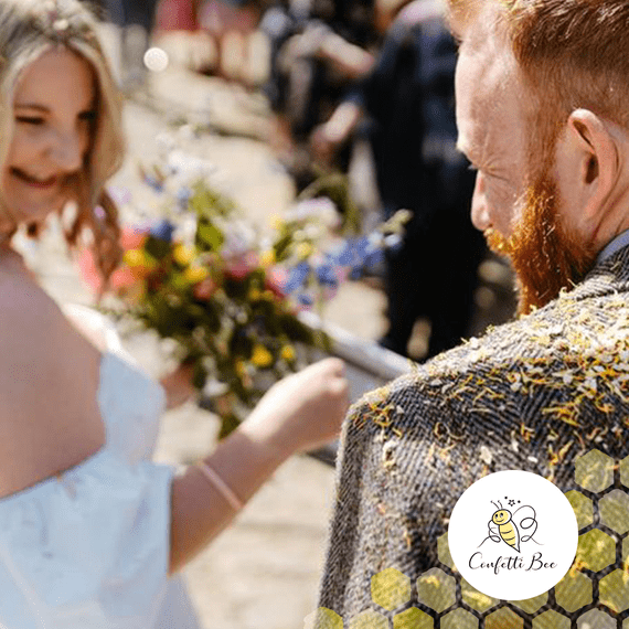 confetti bee wedding image 2