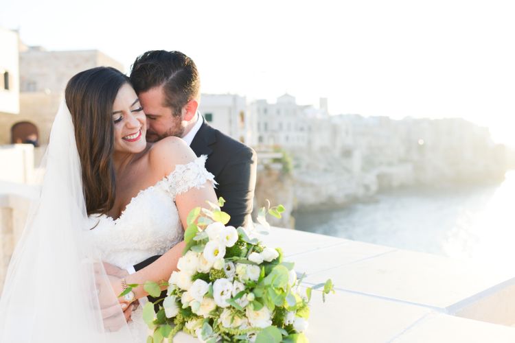 wine weddings and more wedding in polignano grotta palazzese